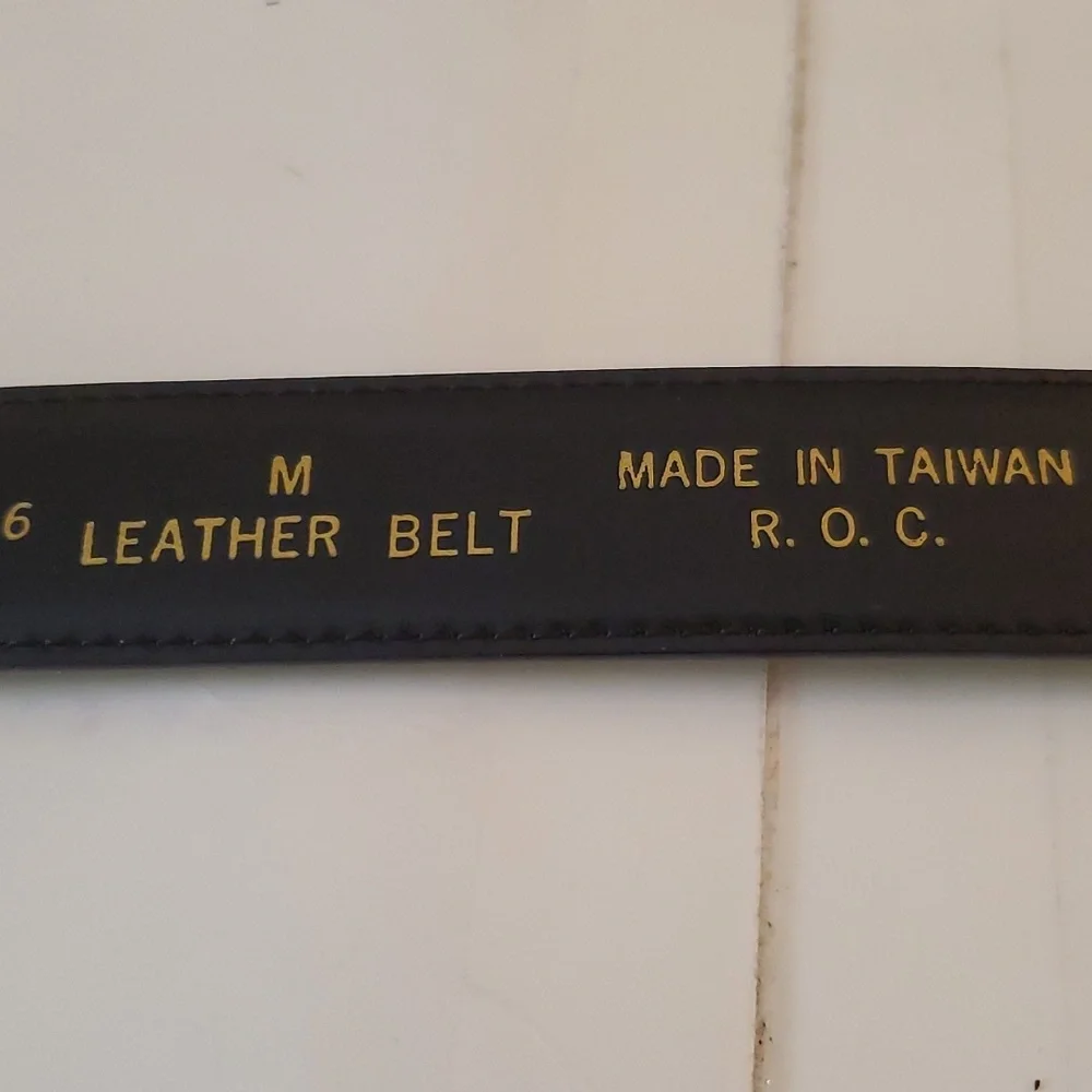 New without tags womens X black leather belt in size S, M & L